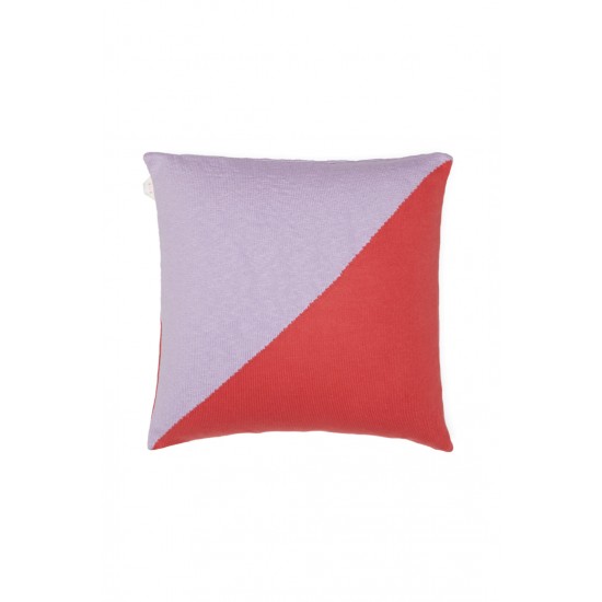 Sour Straps Knit Cushion